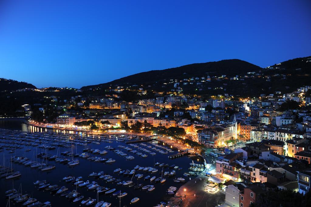 Hotel Italia Lerici Oda fotoğraf